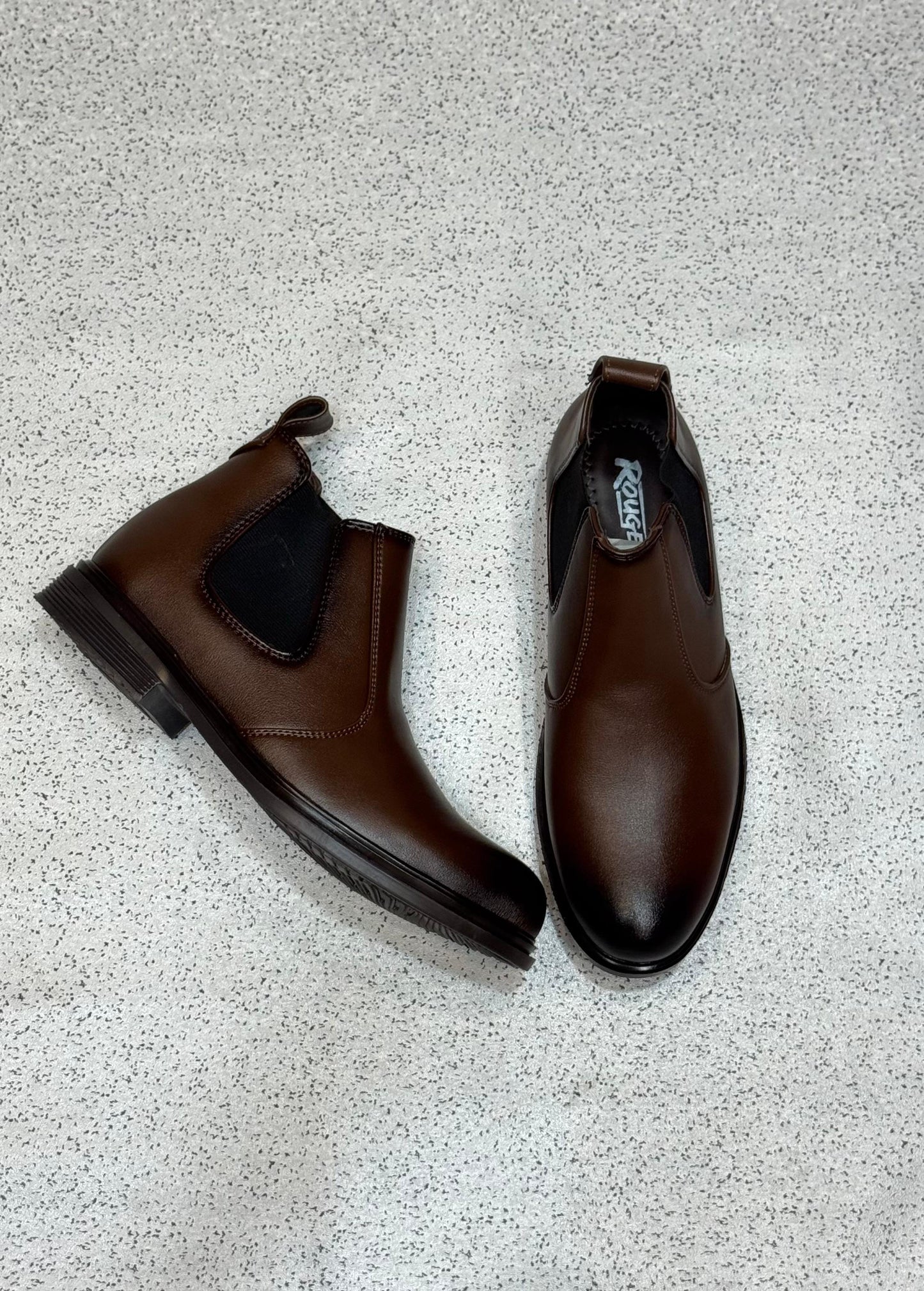 Italian Classic Brown Chelsea Boots – Premium Leather Finish