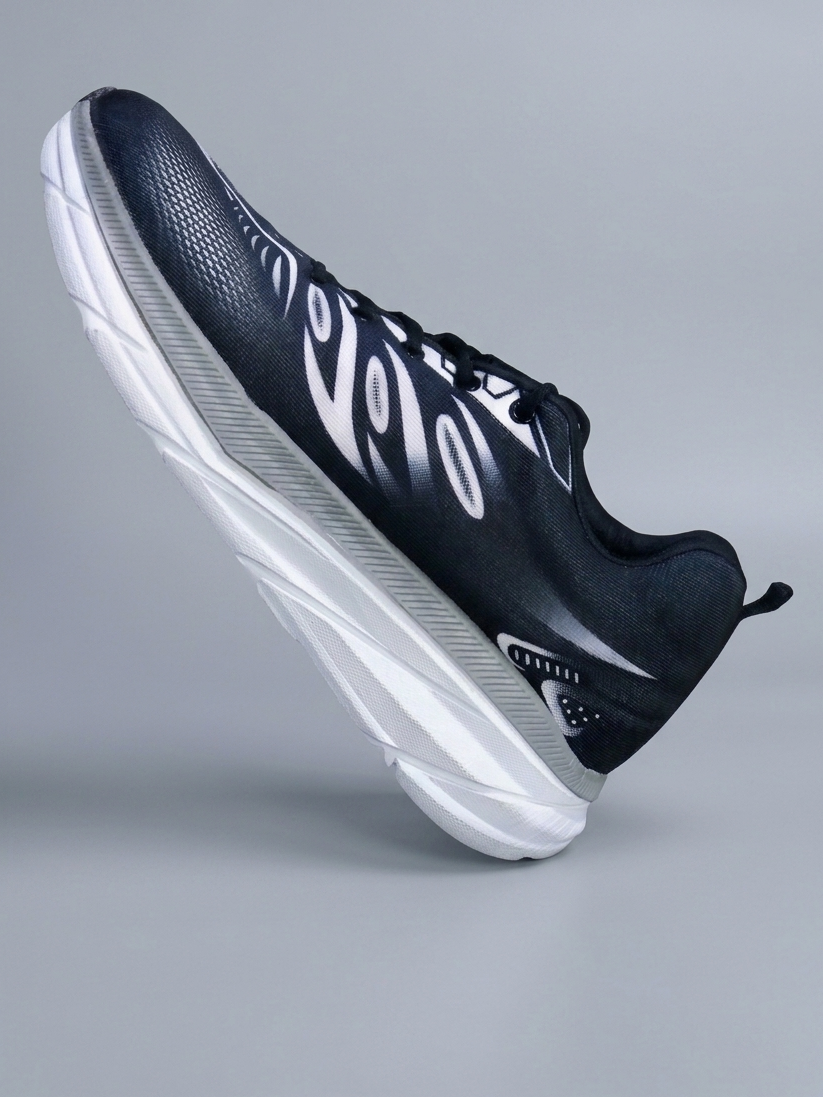 Men’s Black Lightweight Running Shoes